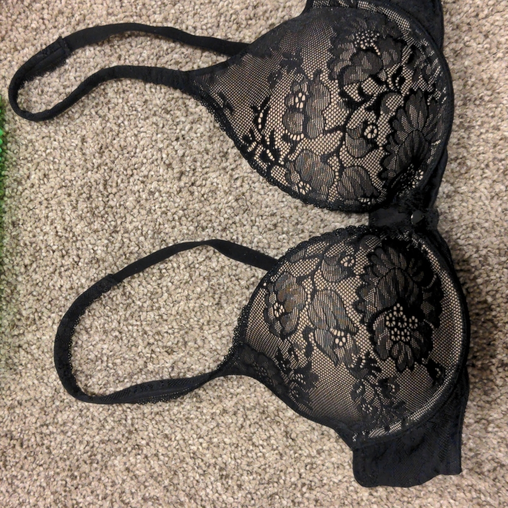 Lightly worn Victoria's Secret Push Up Bra